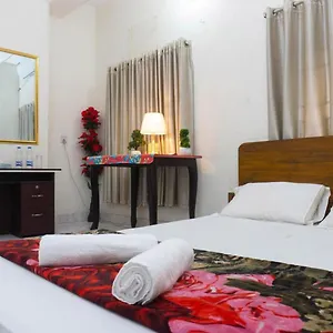 Hotel White House International